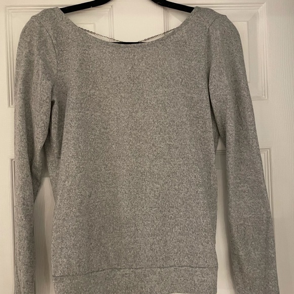 Dynamite Sweater - Picture 2 of 2